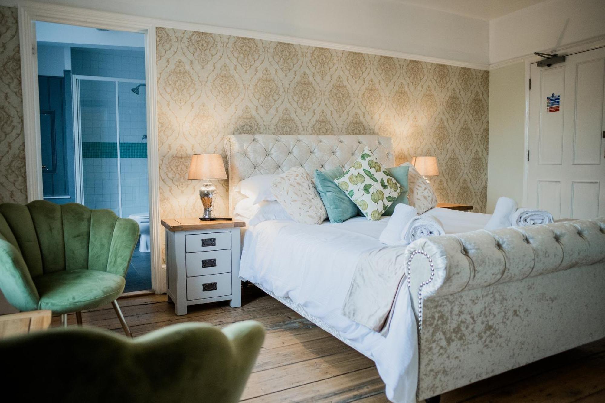 The Grove Ferry Inn Chislet Екстер'єр фото